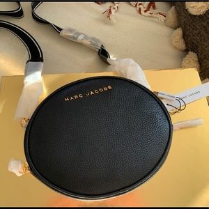Marc Jacobs Rewind Oval Crossbody NWT
